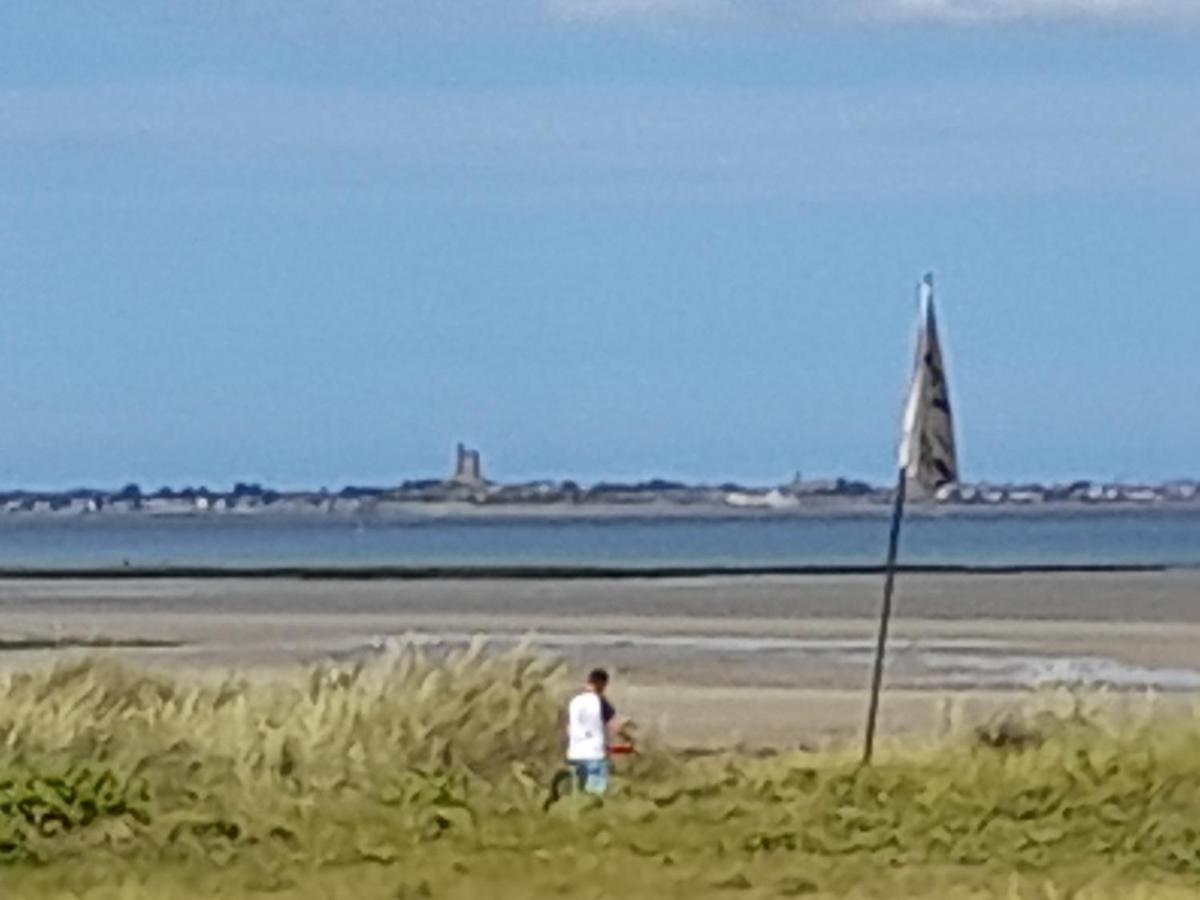 Maison Les Pieds Dans La Mer Quineville Экстерьер фото